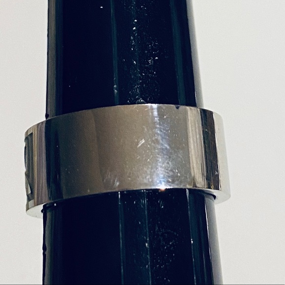 New Men’s
 Stainless Steel Ring - Picture 5 of 6